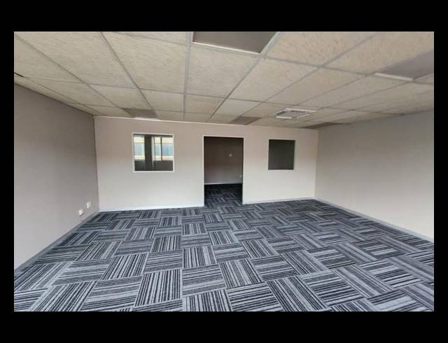 OFFICE PROPERTY TO RENT IN LYNNWOOD
